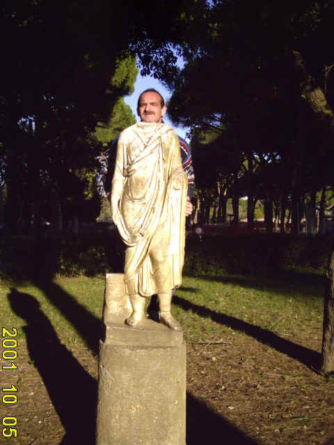 Pic081.JPG (81152 Byte)